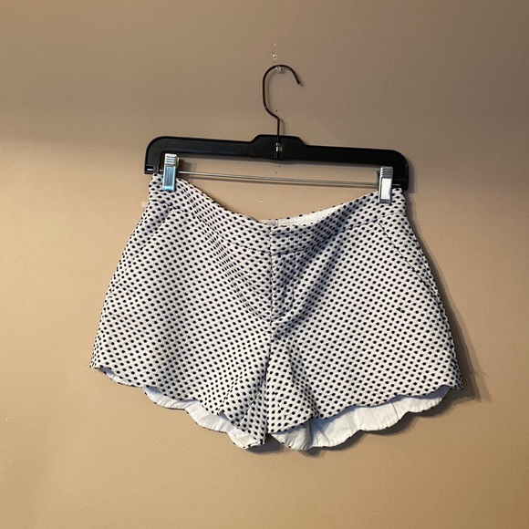 Scalloped Club Monaco Shorts - Picture 1 of 6